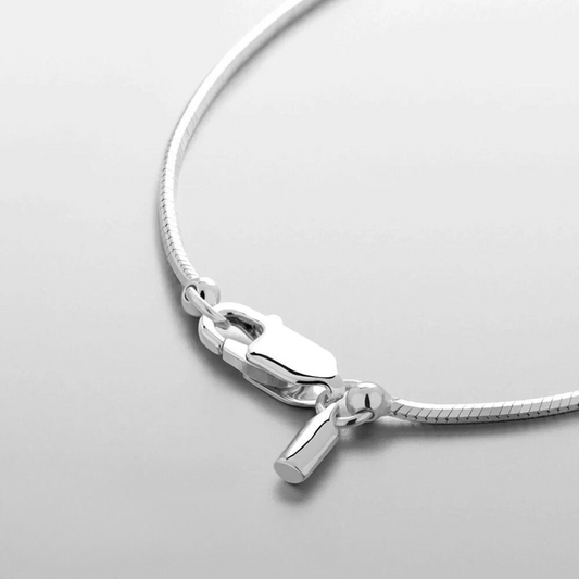 ROMA NECKLACE